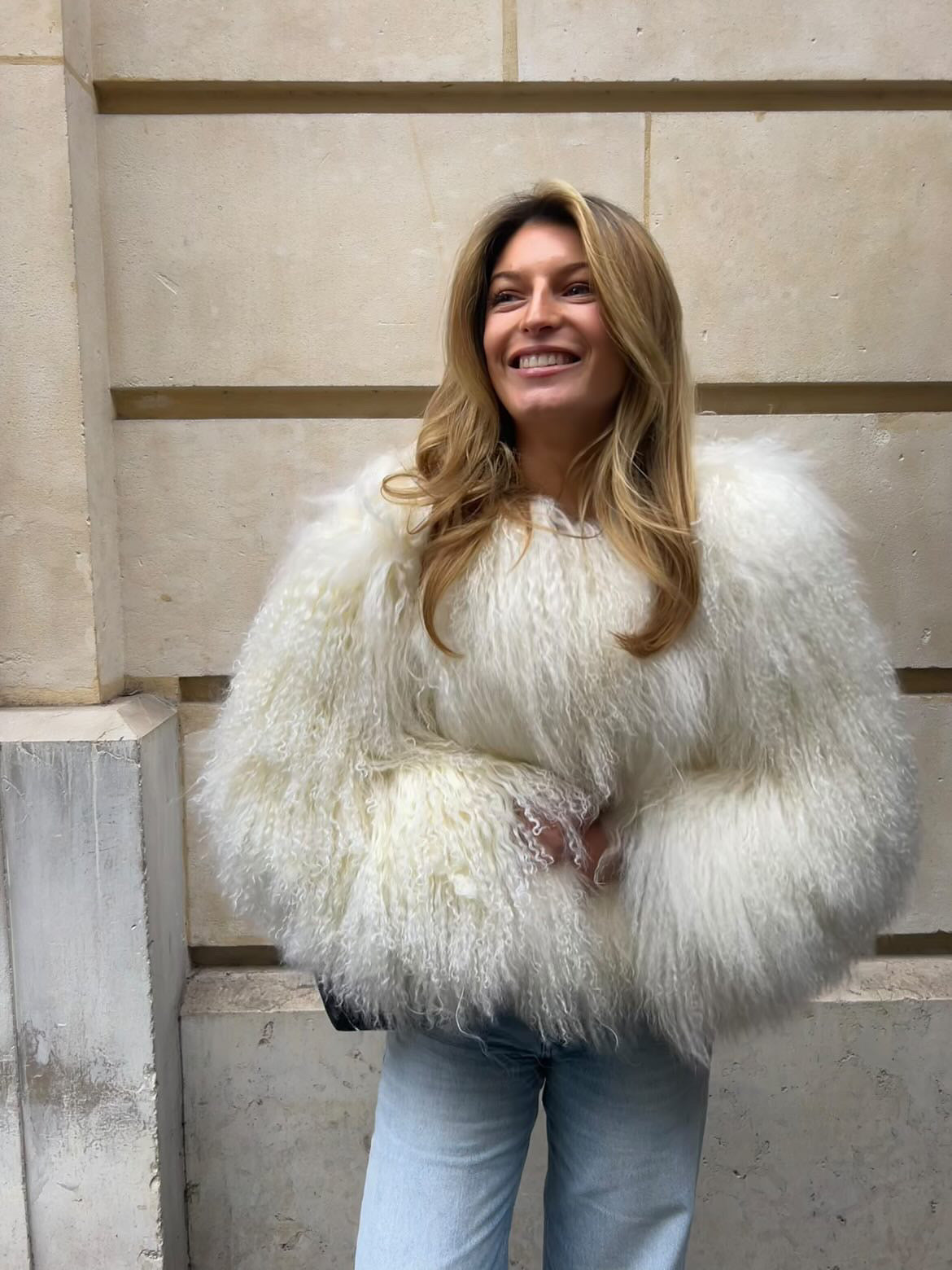 Hela - Mongolian Coat