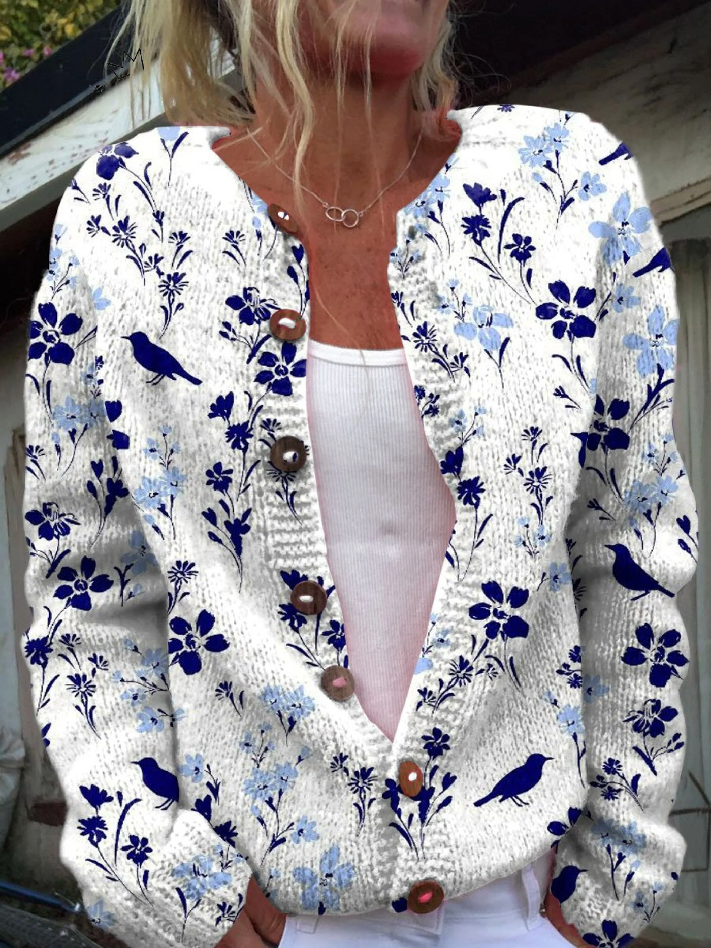 Cardigan en Tricot à Fleurs Vintage