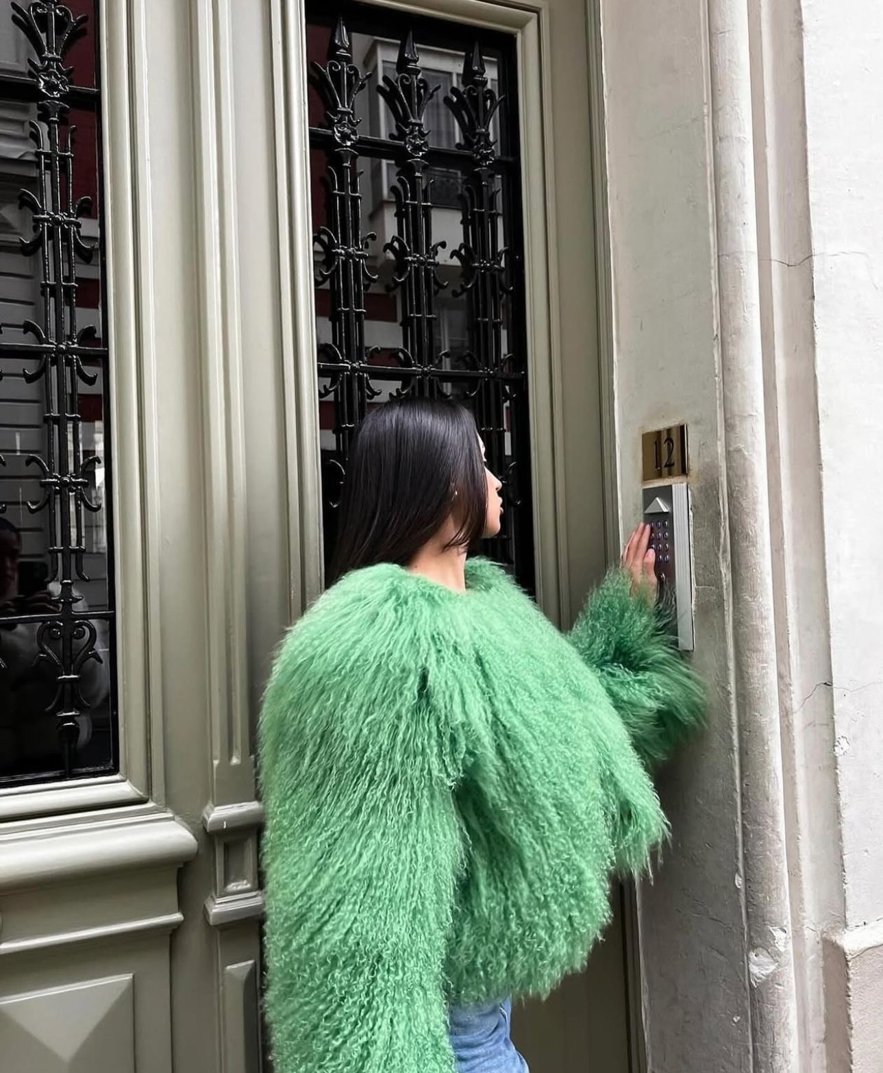 Hela - Mongolian Coat