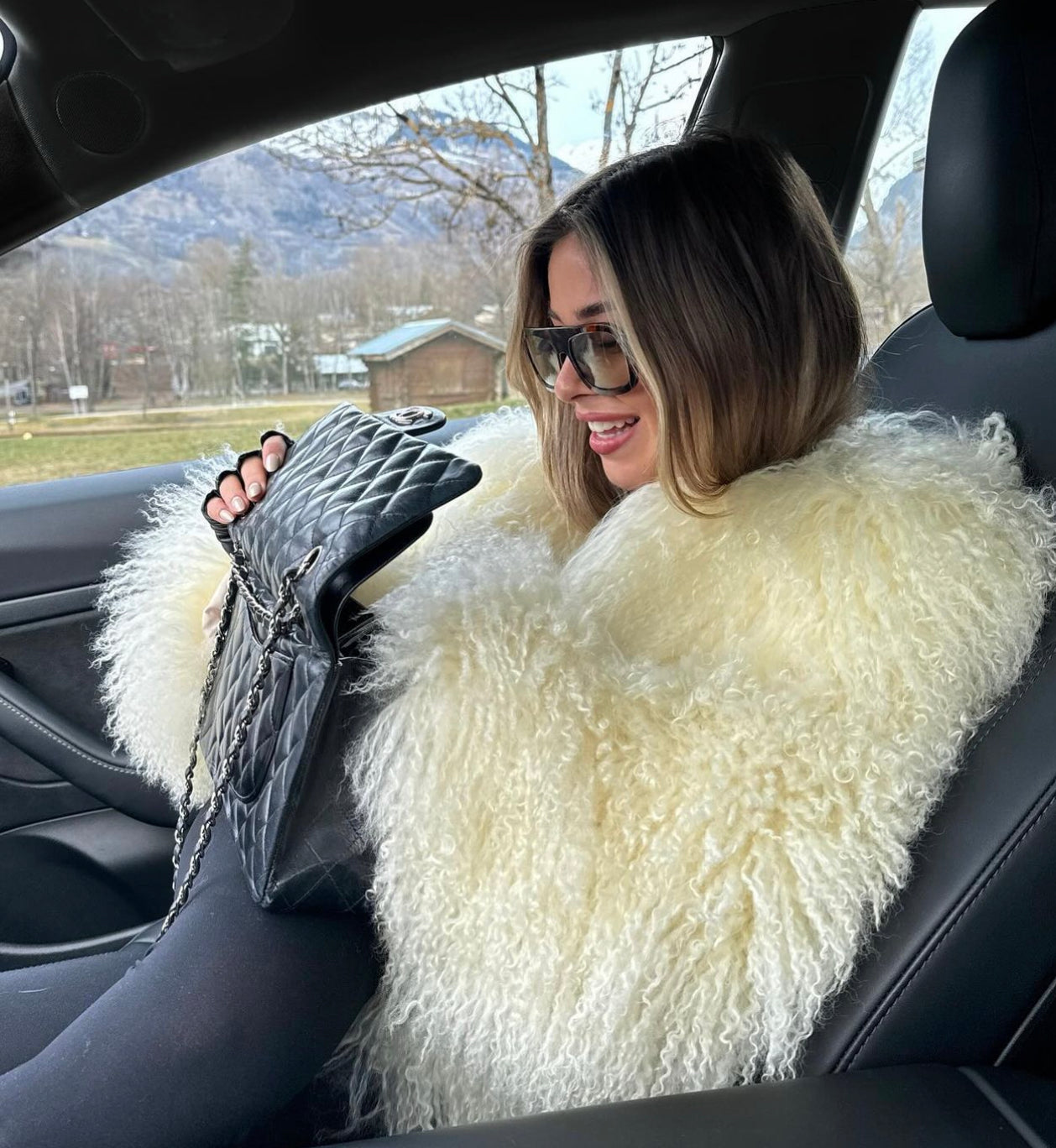 Hela - Mongolian Coat