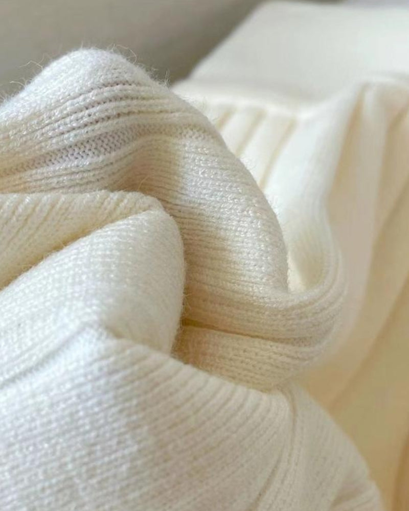 Sophie - Oxford Pleated Wool Mini